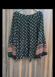Combo Of Black Deep And Dressbery Top