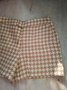 Houndstooth Pattern Shorts