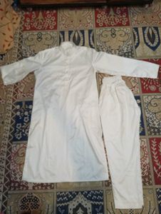 Men's White Kurta Pajama Set