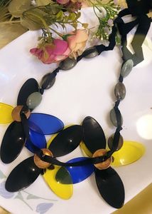 Brand New Colorful Flower Statement Necklace