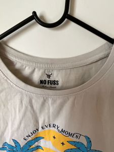 Enjoy the Waves Graphic T-Shirt