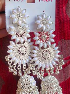 White &amp; Silver Jhumka Earrings