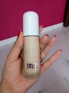 Mamaearth Glow Serum Foundation With Vit C