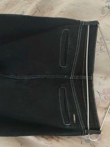 Stylish Black women's flared baggy Jeans