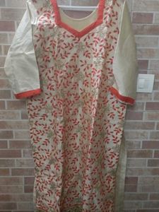 Red &amp; White Embroidered Kurta Set with Dupatta
