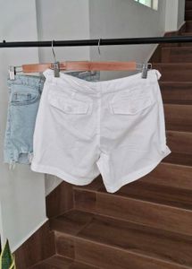 GUESS white shorts