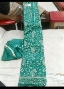 Beautiful Emerald Green Kurta Set
