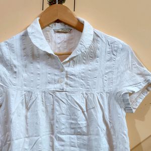 Brand: HAUTE Off White Formal Top