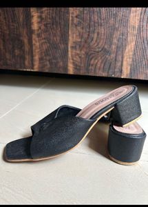 Chic Black Block Heel Mules