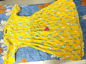 Yellow kurtha