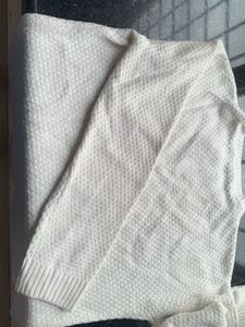 Off white Cable Knit Pullover