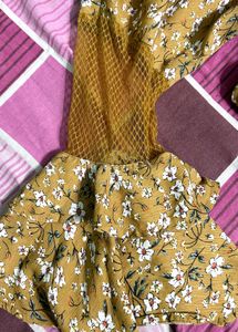 Mustard Floral Top | SIZE : S-M
