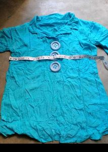Turquoise Top &amp; Black Jeans with Red Bord