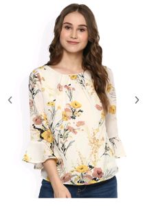 💥PRICE DROP!!🆕️Beautiful Off White Top