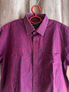 Men's Short Sleeve Button-Up Shirt