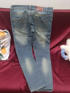 Light Wash Denim Jeans