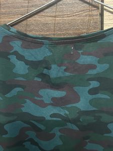 Camouflage Crop Tshirt