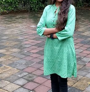 Green Printed Cotton Kurta