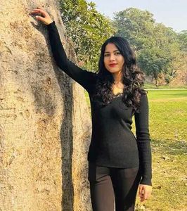 Chic Black V-Neck Top