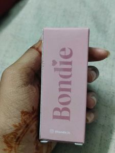 Bondie Body Adhesive Roll-On