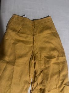 Comfortable Wide-Leg Cropped Pants