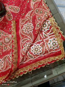 Red Colour Full Size Heavy Chunri 😍😍 Grab Fa