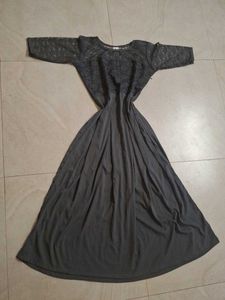 Elegant Grey Lace Sleeve Dress