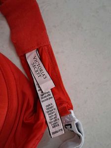 32DDD Victoria's Secret Red Bra