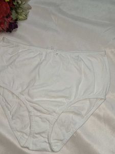 Comfortable White Cotton Briefs