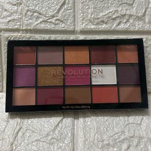 Makeup Revolution Eyeshadow Palette