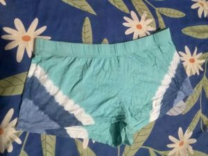 Women Short