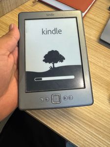 Amazon Kindle E-Reader 4th Gen 2GB