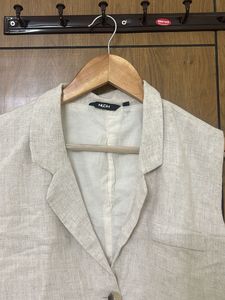 Linen blend blazer top
