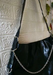 Chic Black Hobo Bag with Silver Chain Detail