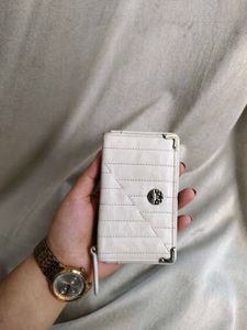 Chic White Quilted Wallet with Accent Detail