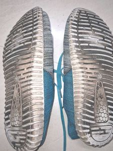 Comfortable Teal &amp; Grey Knit Sneakers