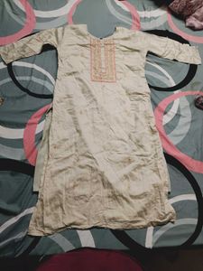 Elegant Embroidered Kurta