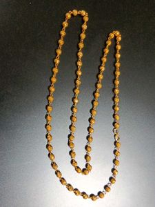 Elegant Gold Chain Necklace