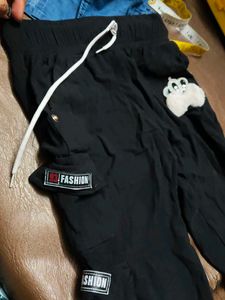 2 colour Green and black Cargo Pants