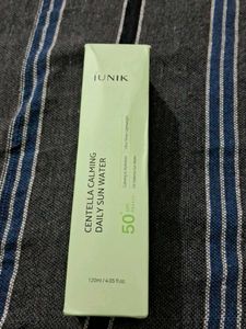 iunik centella calming sun water