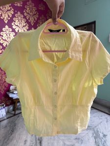 Nuon Chic Pastel Yellow Cropped Shirt