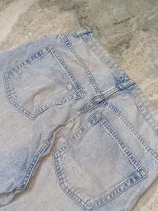 Light Wash Distressed Wide Leg Jeans