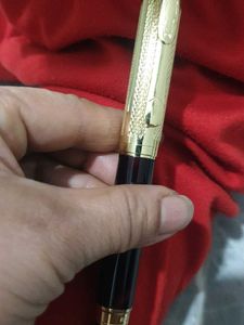 Elegant Gold &amp; Black rollerball Pen