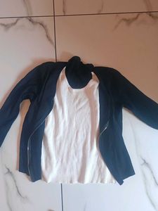 Ribbed Two-Tone Long Sleeve Top