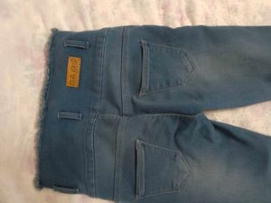 Stylish Distressed High-Waisted Jeans
