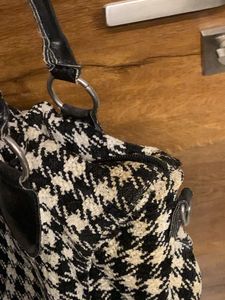 Chic  Shoulder Bag