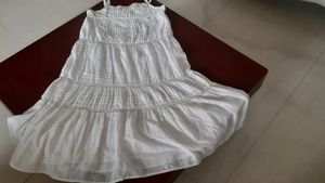 WHITE SUMMER DRESS ( 6-10 yr girls)