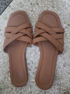 Stylish Brown Crossover Flat Sandals