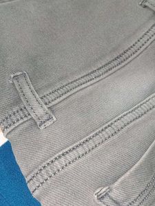 Gray Denim Jeans with Frayed Hem