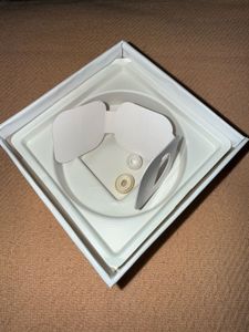 Apple AirPods Pro (Only 1 side working)
